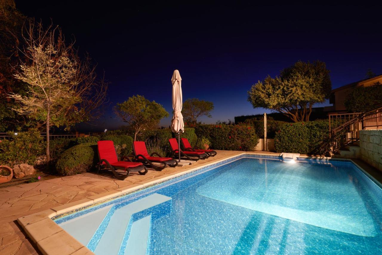 3 Bedroom Villa Madelini With Private Pool, Aphrodite Hills Resort Kouklia Exterior photo